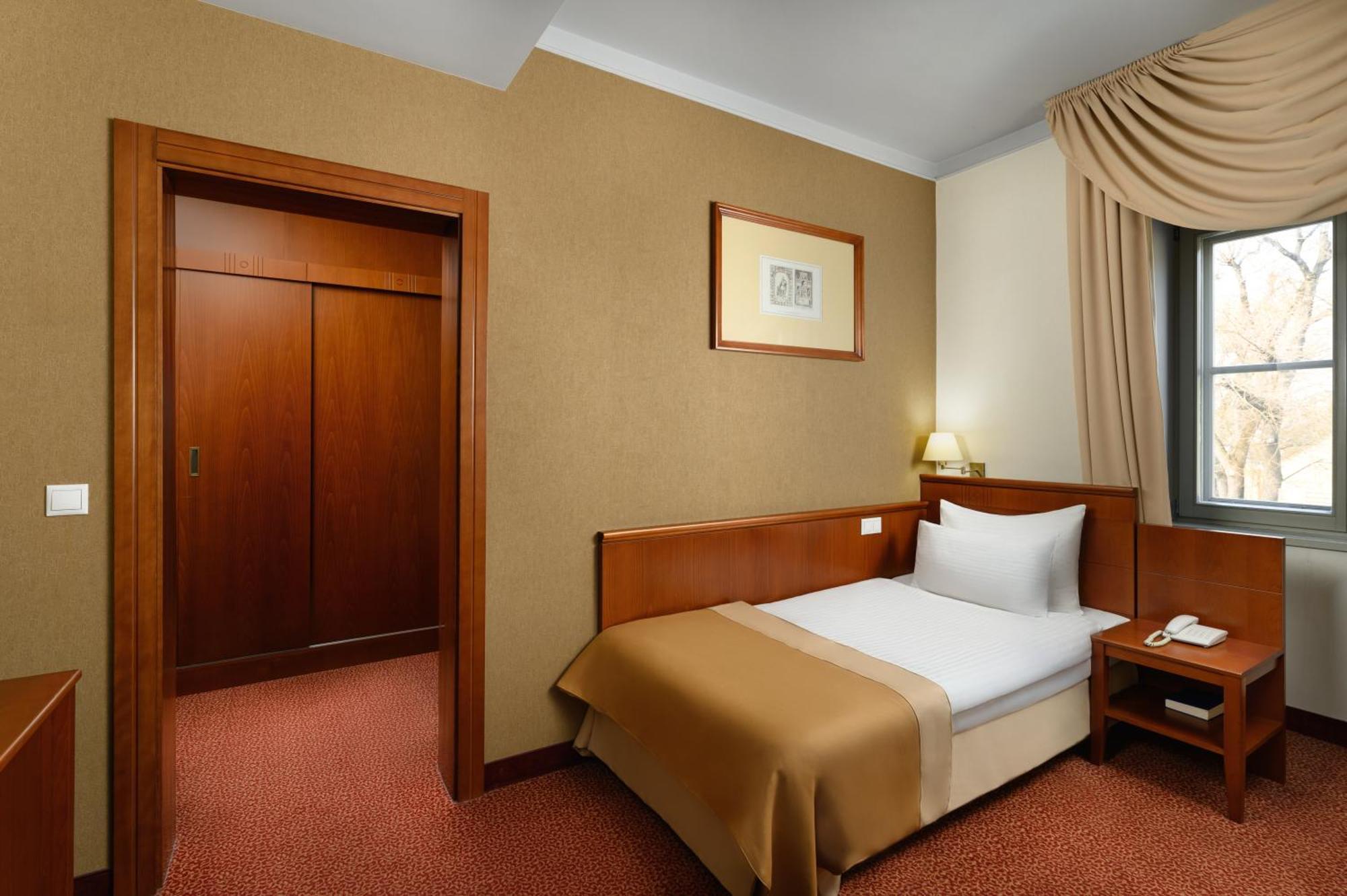 Mercure Szekesfehervar Magyar Kiraly Eksteriør bilde
