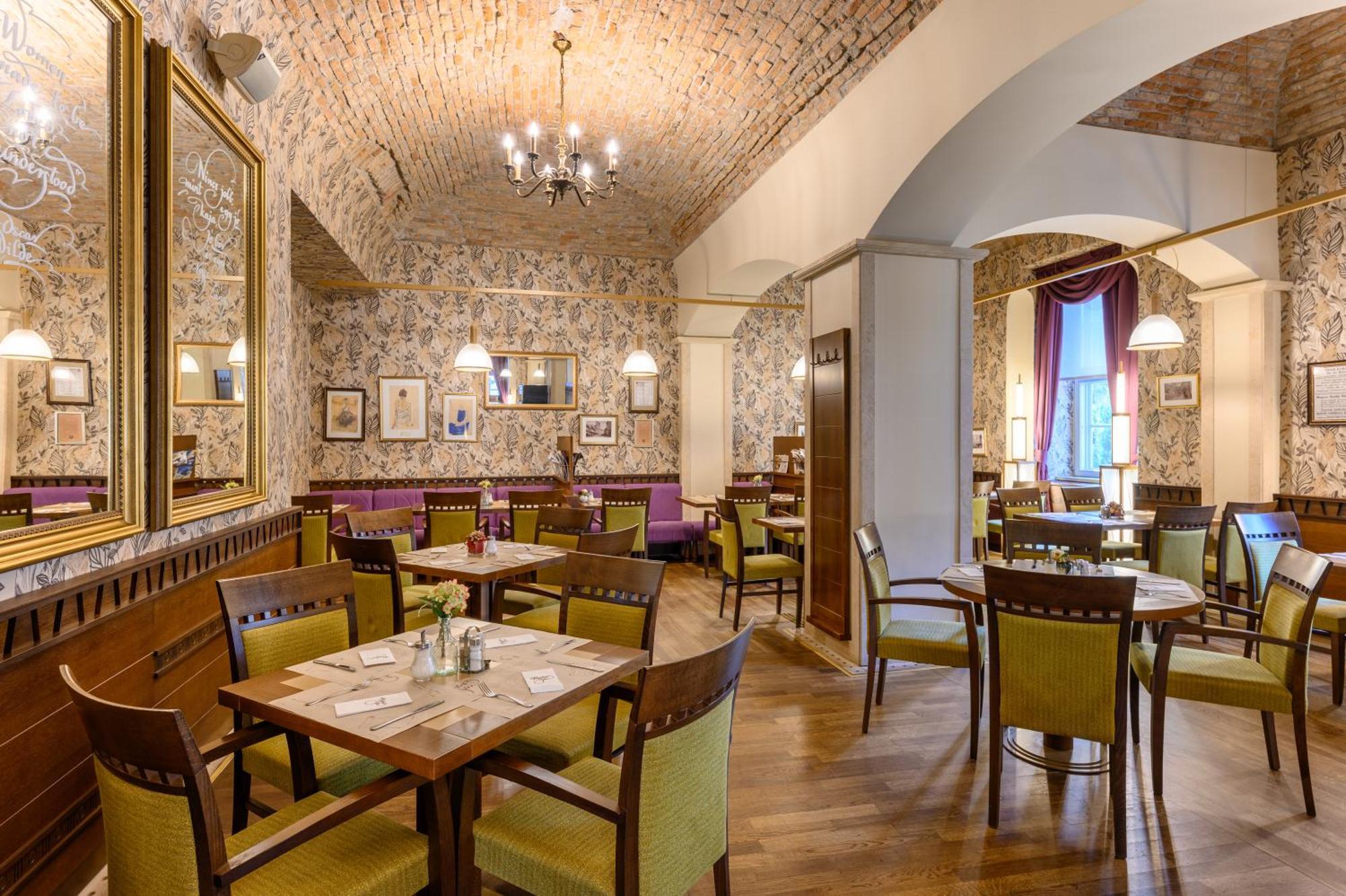 Mercure Szekesfehervar Magyar Kiraly Eksteriør bilde