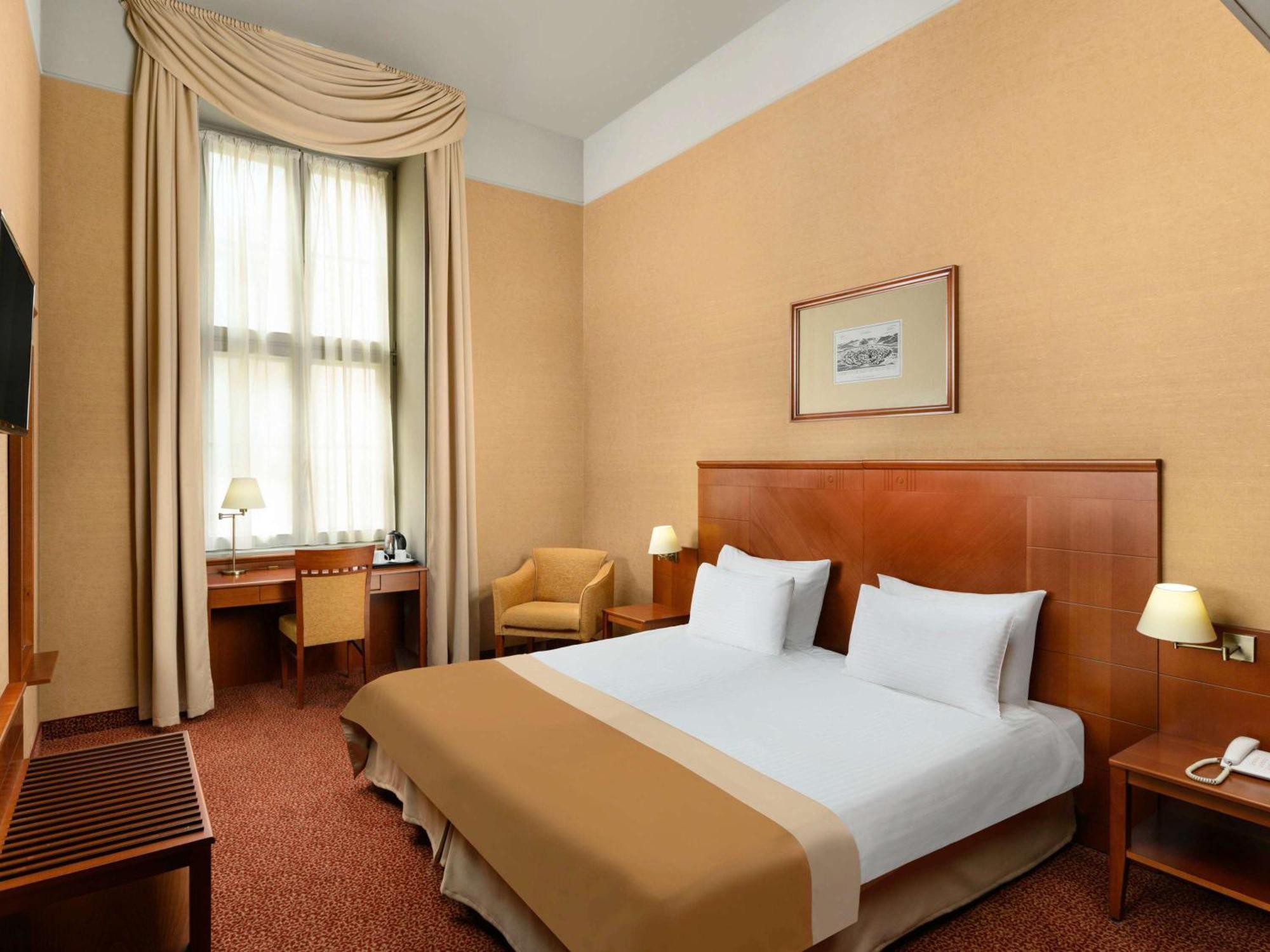 Mercure Szekesfehervar Magyar Kiraly Eksteriør bilde